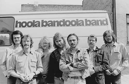 Hoola Bandoola Band